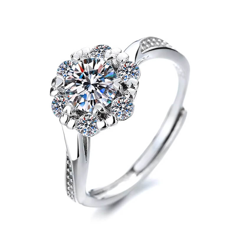 With Silvers Purity + Moissanites Brilliance, Customize a Fadeless Preference